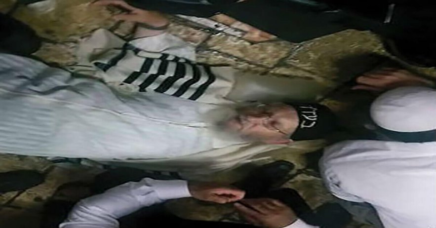 Rabbi Vaknin - Cave of Elijah - Mikdash HaMoshiach - Lord RaEl